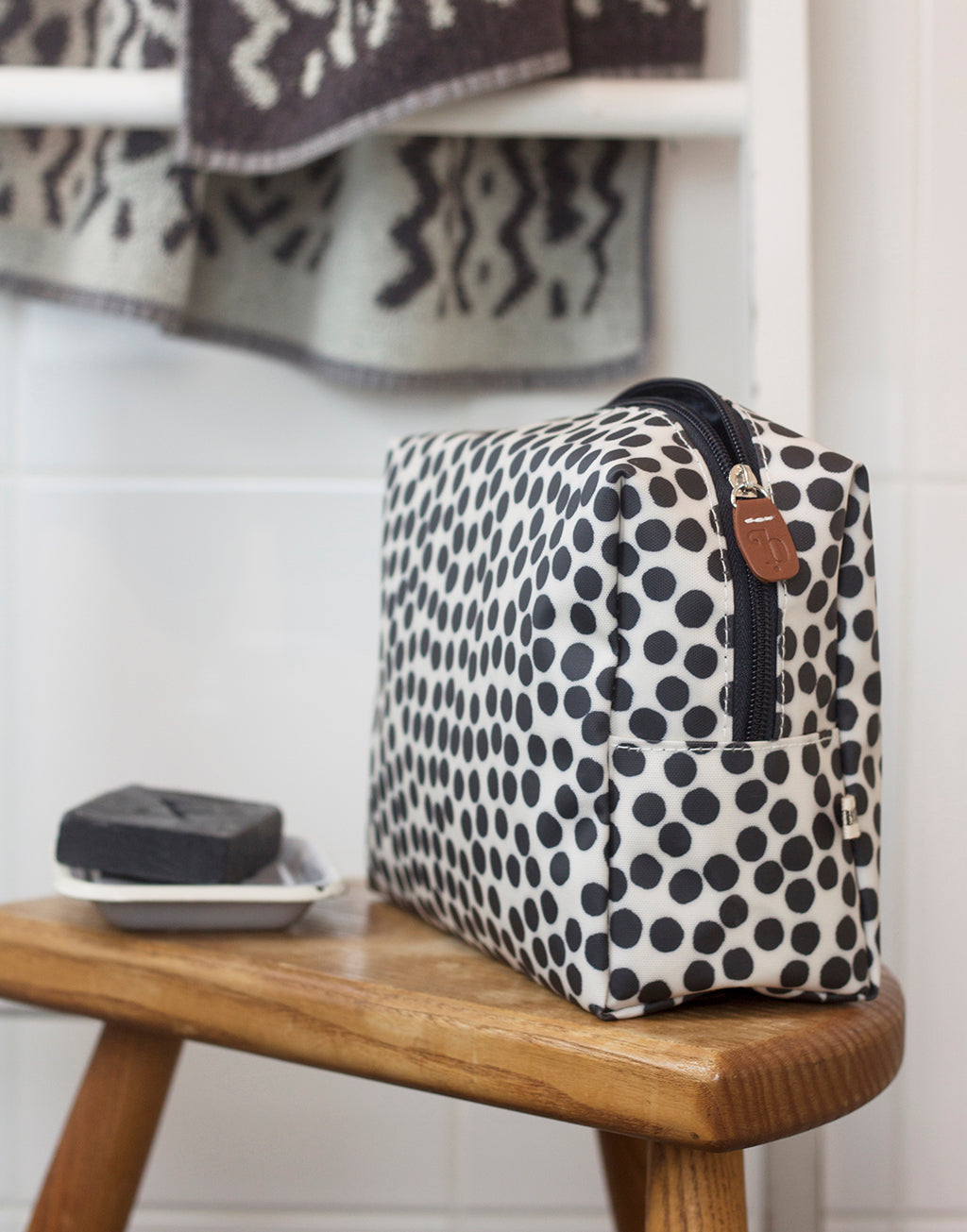 Spot Large Cosmetics Bag