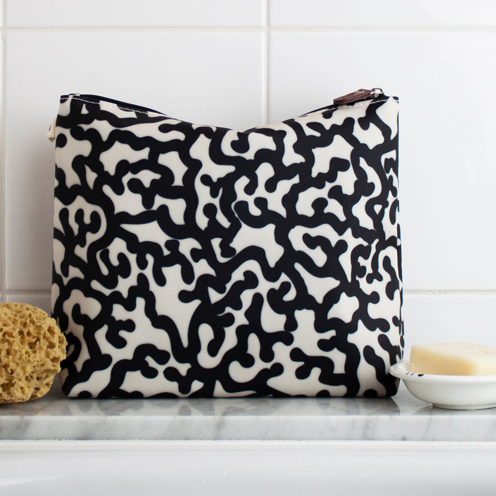 Coral Reef Tall Wash Bag