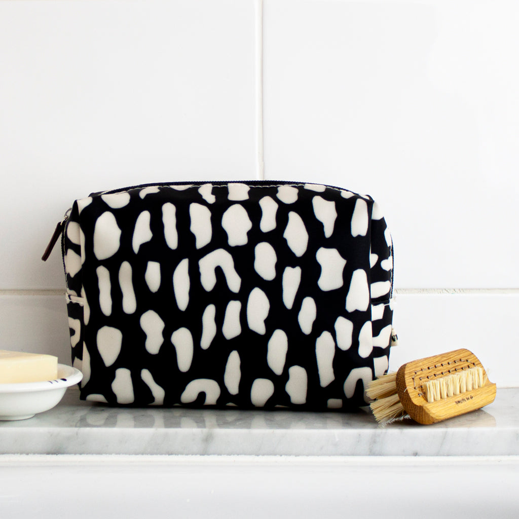 Rock Pool Cosmetics Bag