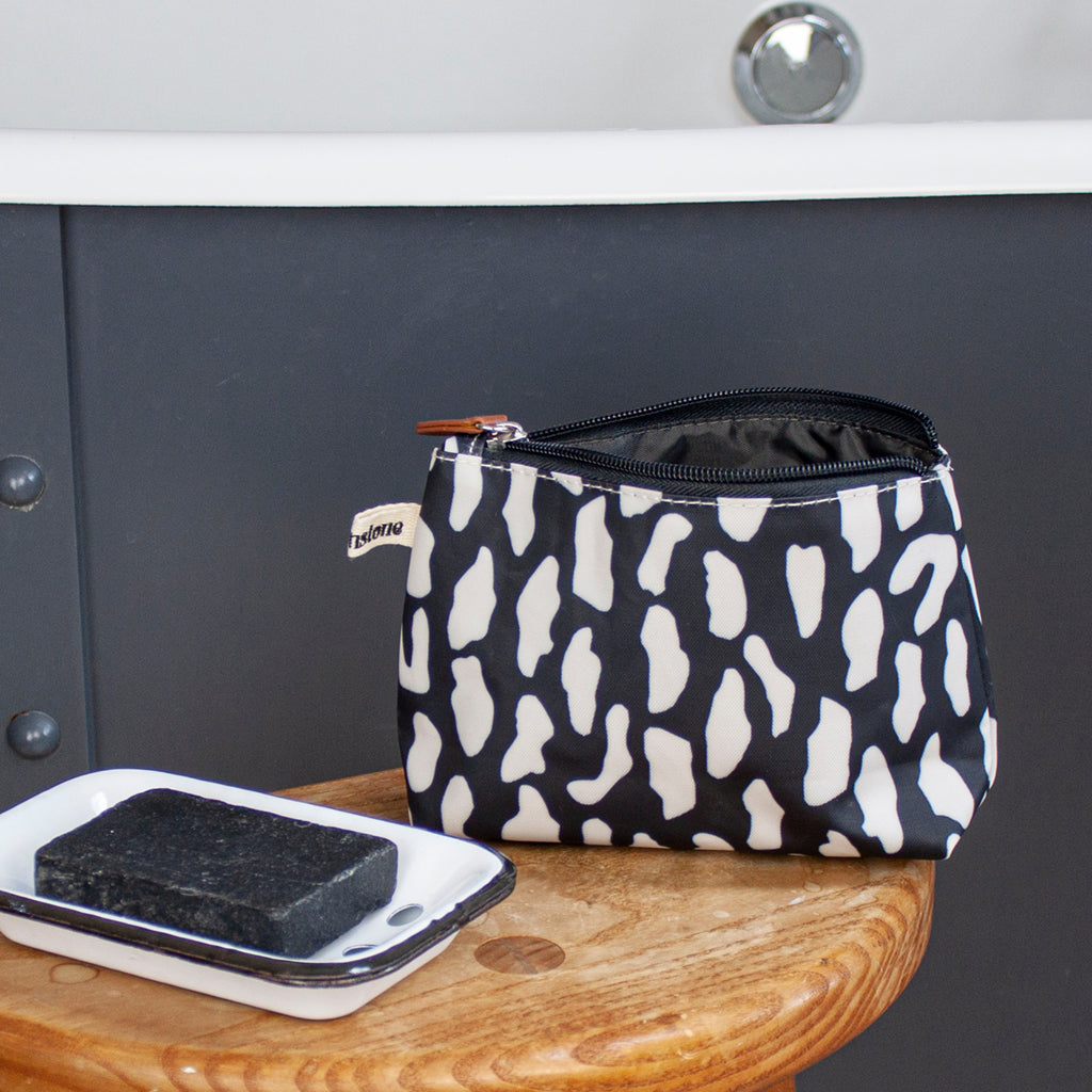 Rock Pool Make Up Bag