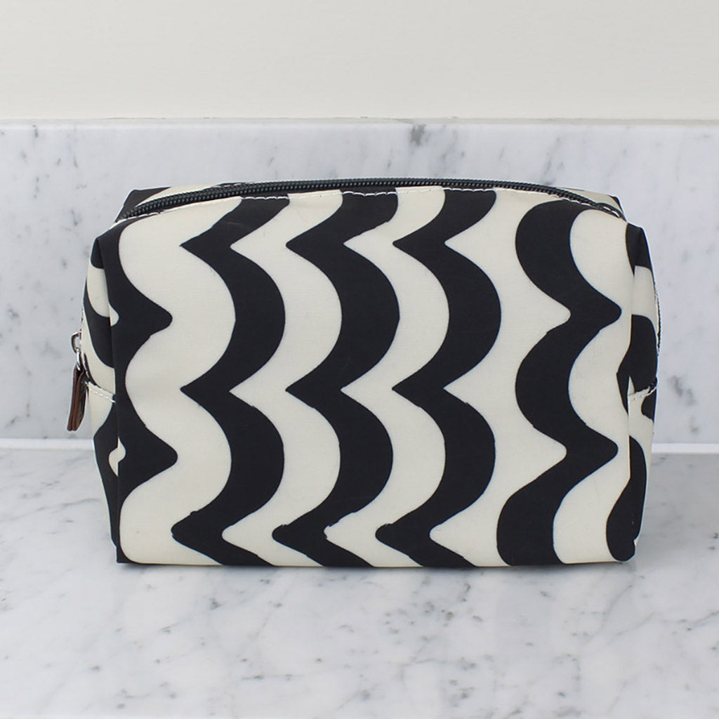 Wave Cosmetics Bag